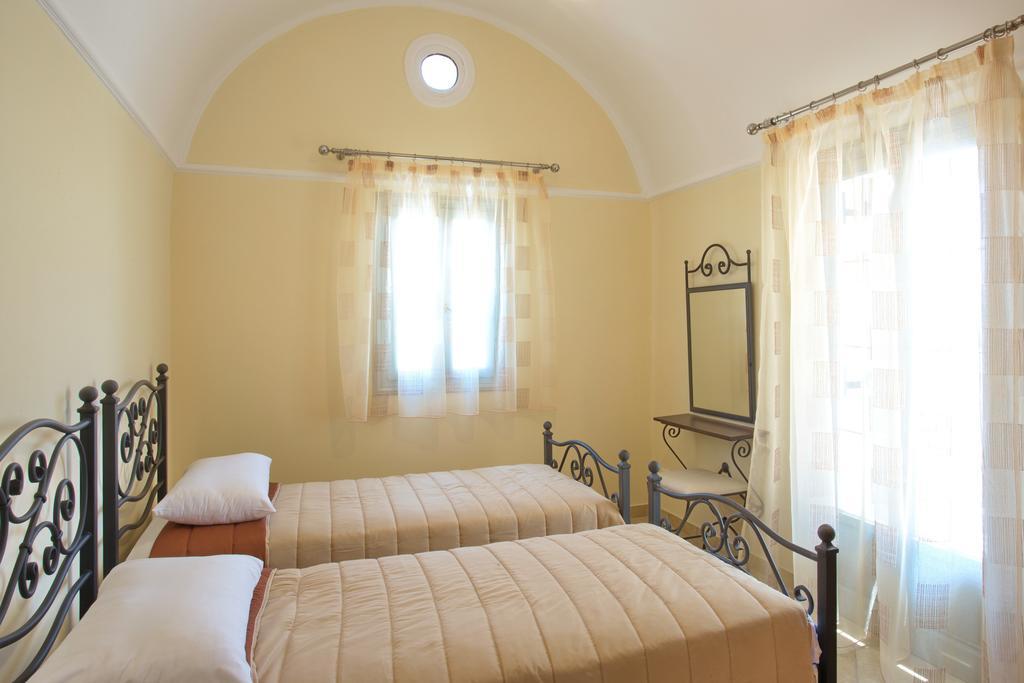 Villa Serene Камари Экстерьер фото